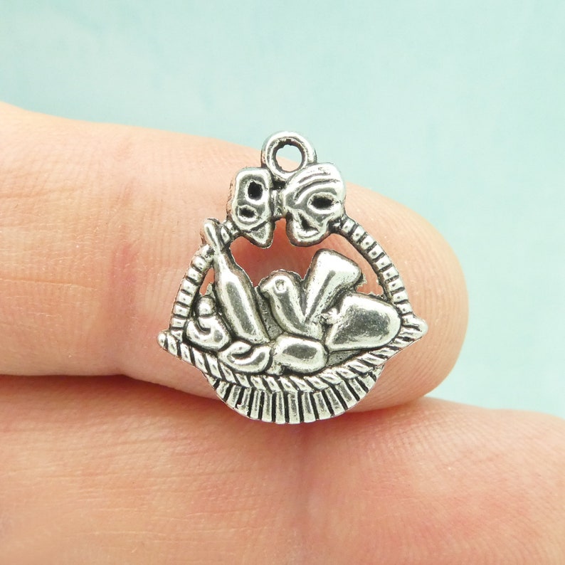 8 Silver Wine Basket Charm Pendant Double Sided by TIJC SP1329 image 1