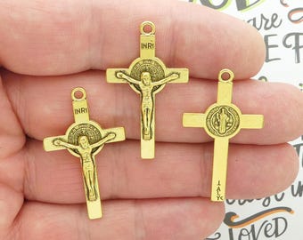 20 Gold St Benedict Crucifix Cross Charm by TIJC SP2246B