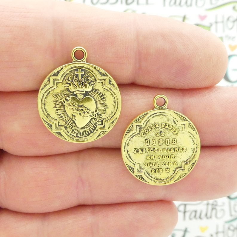 BULK 20 Gold Sacred Heart Charm Pendant for Necklace 25x21mm Etsy