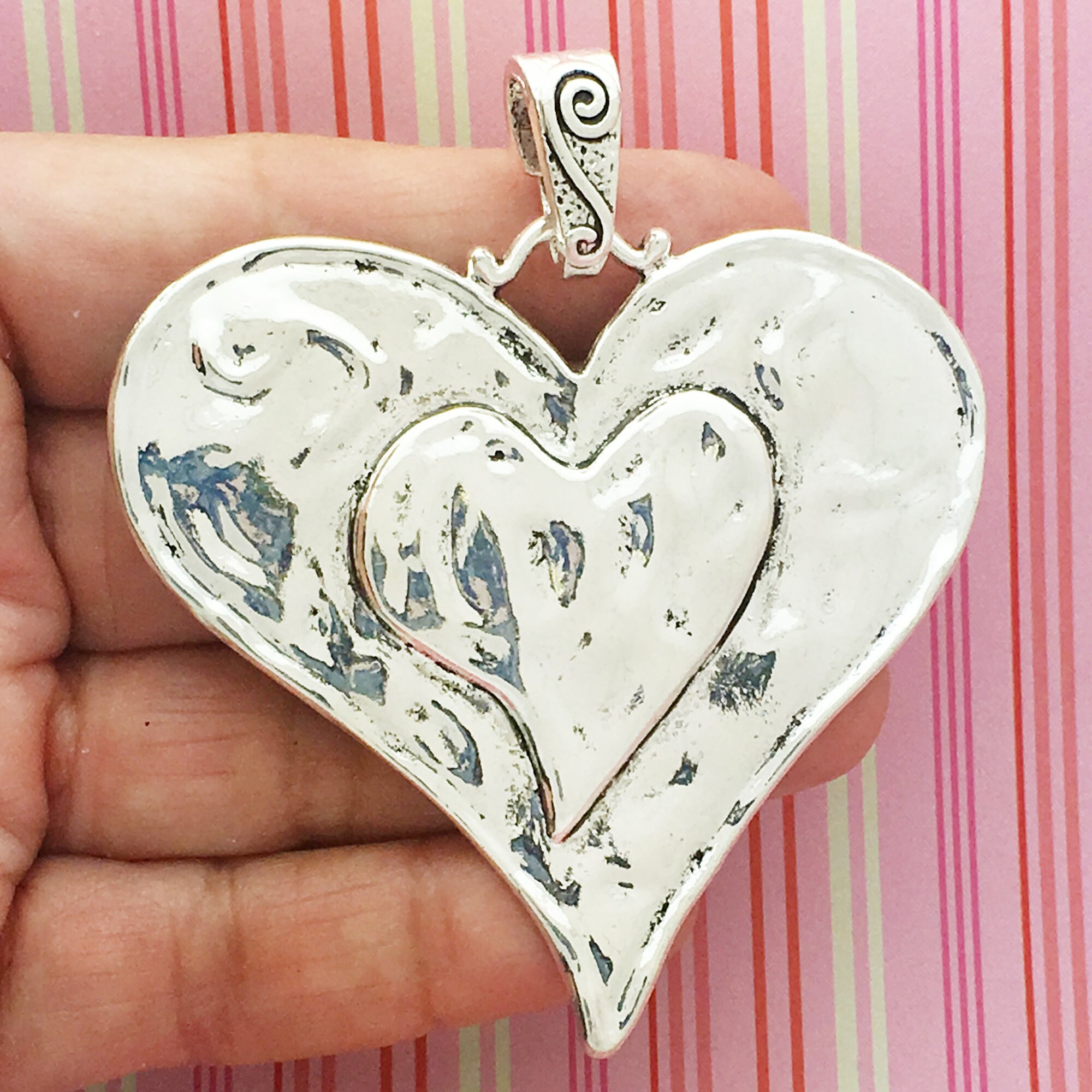 1 Silver Hammered Heart Pendant Large by TIJC SP1477 - Etsy