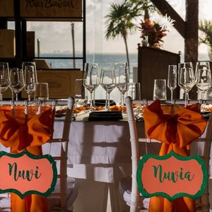 Mr and Mrs chair signs, Wedding chair sign decorations, Mr and Mrs, customizable, chair signs