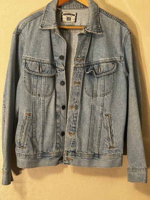 100% cotton Lee vintage jean jacket