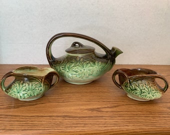 Vintage McCoy Teekanne und Zuckerdose Set, Grün und Bown Blumen Teekanne, Küchendekor