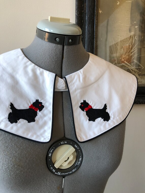 Vintage Scottie Dog Collar, Vintage Womens Collar with Dog Embroidery, Vintage Novelty Collar