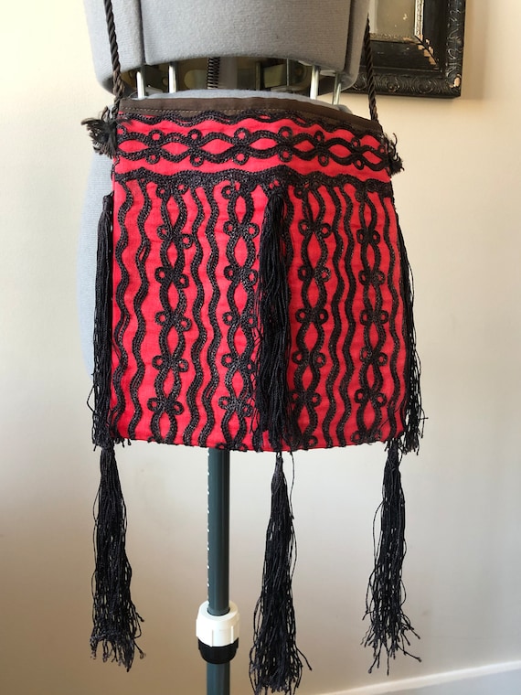 Vintage 1930s Handmade Silk Red and Black Opera S… - image 3