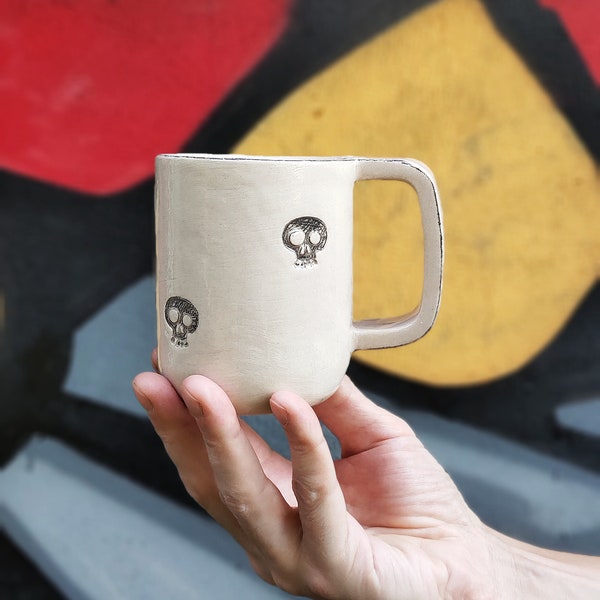 Skull mug, skull decor unique handmade ceramic mug, coffee tea mug, Halloween mug, scary mug