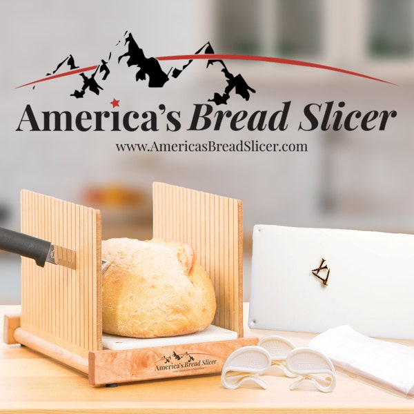 America's Bread Slicer Combo Tous les accessoires nécessaires. Idéal pour le pain fait maison ou acheté en magasin. Des tranches parfaitement coupées à chaque fois !