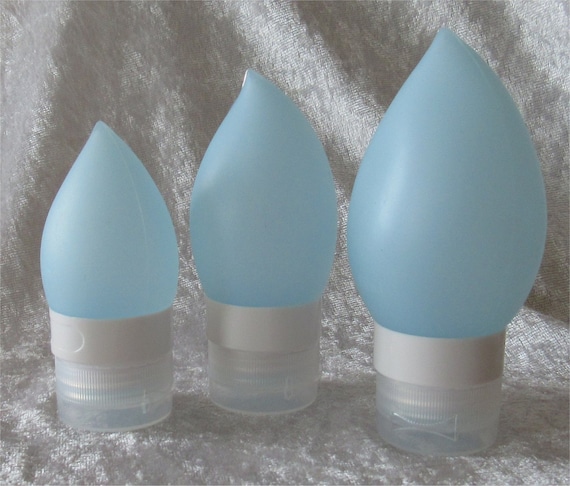 8 Oz Plastic Bottles Set of 3 Squeeze Bottles Blue Dundee Bathroom Bottles  or Squirt Bottles for Shampoo Lotion or Dish Soap Dispenser 