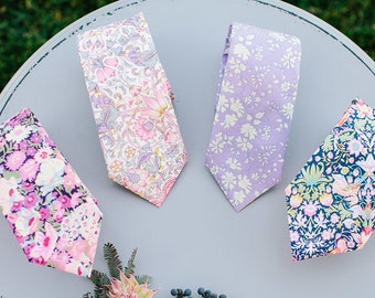 Lavender Liberty of London Print tie, YOU CHOOSE COLOR, purple skinny tie, purple liberty tie, lavender cotton tie, custom necktie, edenham