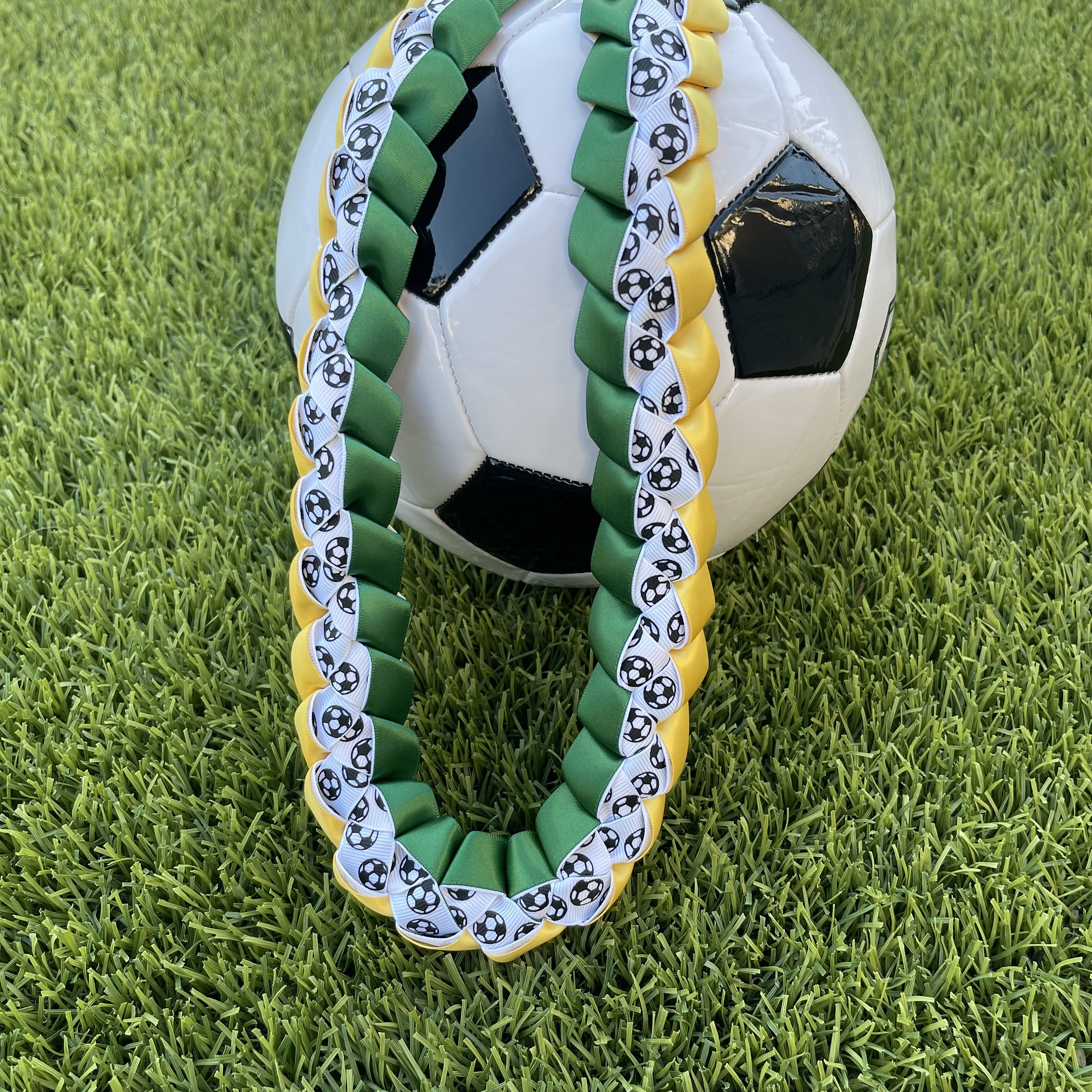 Soccer Ribbon Lei (Senior Night, Graduation)