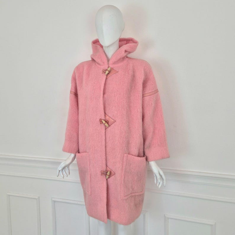 Courreges | Vintage pink wool and leather duffle coat image 2