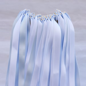 50 STÜCKE Hochzeit Zauberstäbe mit doppeltem band keine Glocke Wand-Luftschlangen Band-sticks Zauberstäbe Für Hochzeitsdekore Brautparty