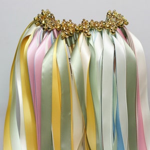 50pcs Wedding Wands with Satin Ribbon and Bells Magic Fairy Streamers Wedding Bridal Shower Party Decor Reception Photo Prop