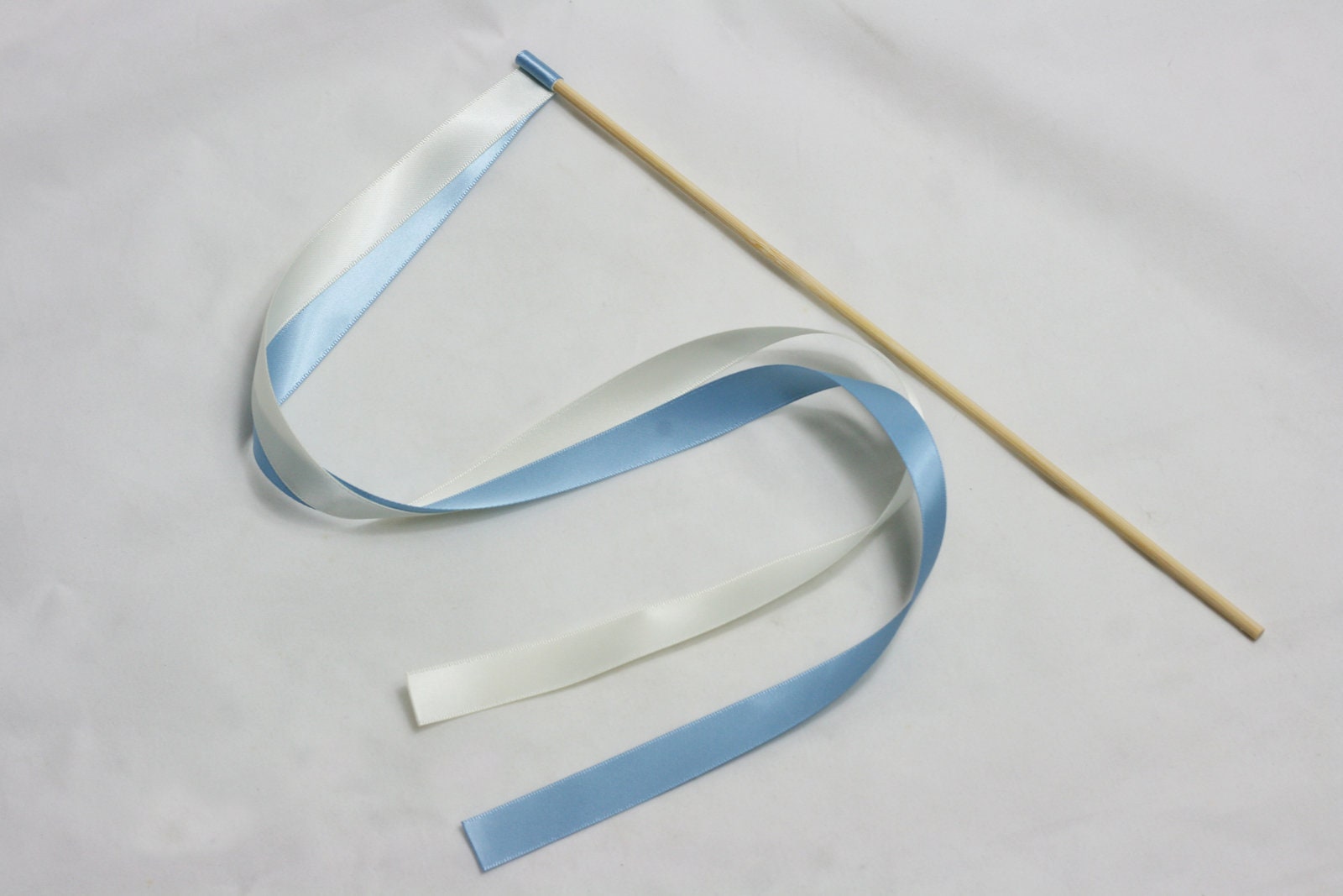 FRZXBKW Lot De 50 Bâtons De Ruban En Dentelle Avec Clochettes Argentées