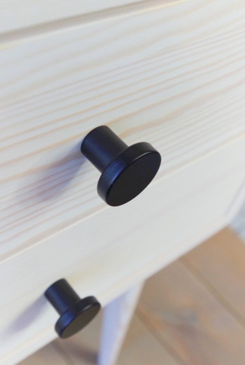 Tiradores modernos / perilla negra / perilla del cajón del | Etsy