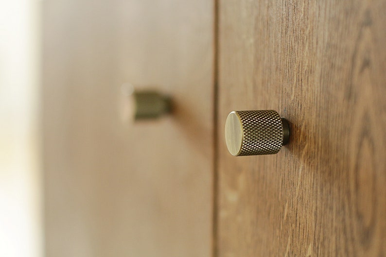 Drawer pull | Black knob | Round knob | Dresser Drawer | Round brass Handles | Furniture pulls | Modern knob | chrome pull Helix 