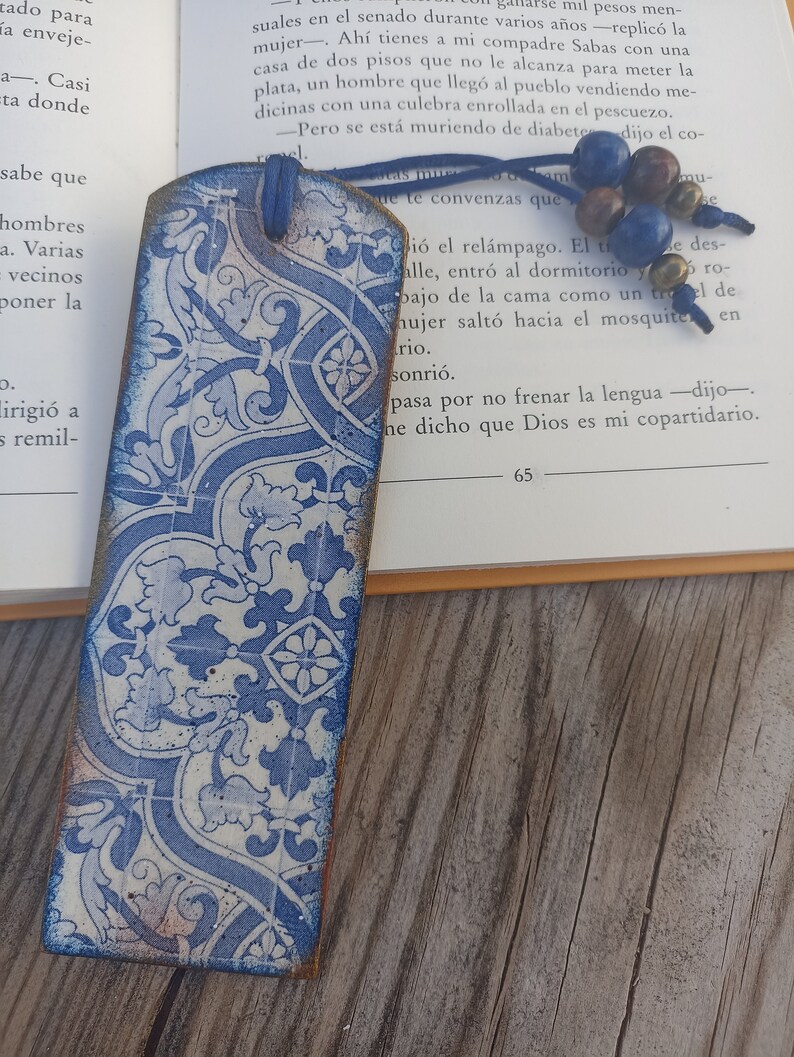 Blue and White tile azulejo bookmark, Wood bookmark, Spanish portuguese tile bookmark, Mediterranean tile, Portuguese tile, Bookish gift image 6