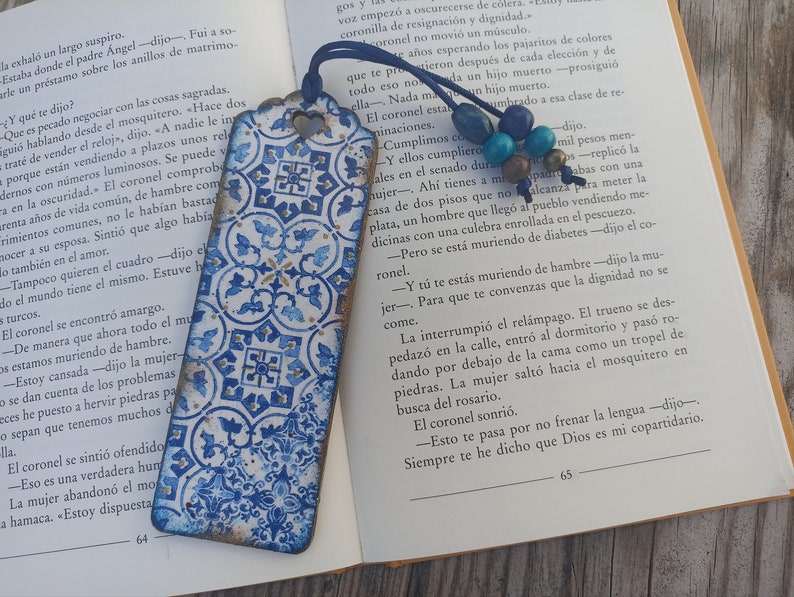 Blue and White tile azulejo bookmark, Wood bookmark, Spanish portuguese tile bookmark, Mediterranean tile, Portuguese tile, Bookish gift image 7