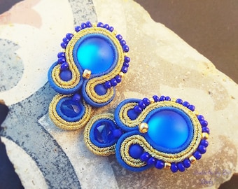 Royal blue Gold soutache embroidered Earrings, Cobalt blue stud earrings, Blue and gold handmade earring, Large stud earring, Beaded earring
