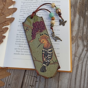 Hoopoe birds wooden bookmark, Decoupaged bookmark, Bird watcher gift, Nature bookmark, Bird gifts, Nature lover gifts, Gift for reader