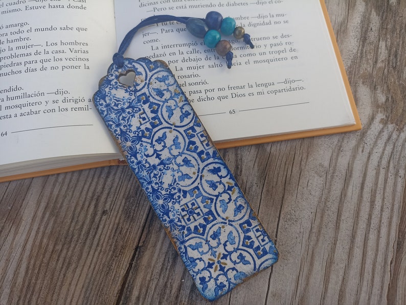 Blue and White tile azulejo bookmark, Wood bookmark, Spanish portuguese tile bookmark, Mediterranean tile, Portuguese tile, Bookish gift image 5