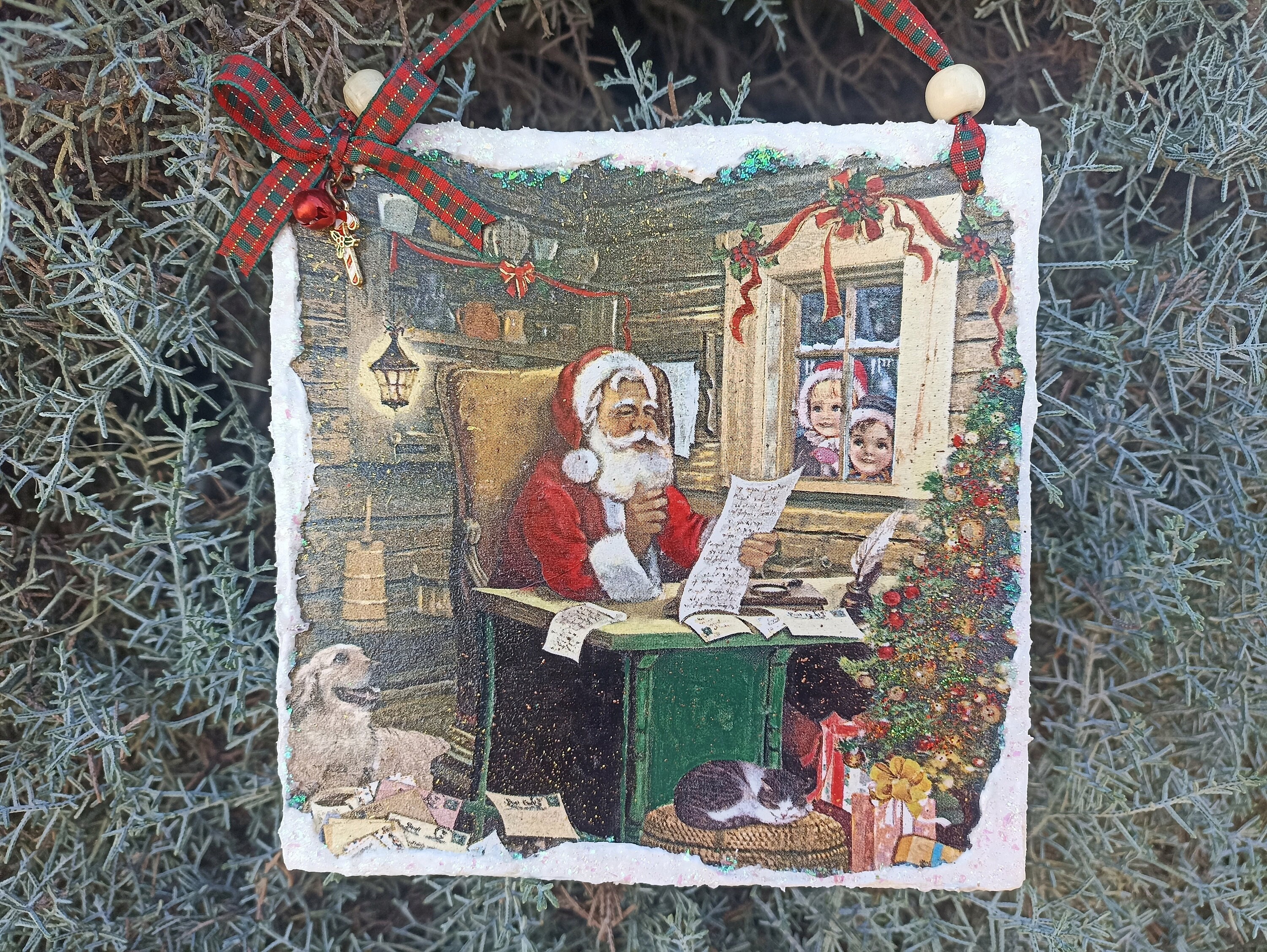 Santa Workshop wooden wall Hanging, Christmas Santa wall sign, Santa Claus Winter holiday wall decor, Santa hanging plaque, Santa wall art
