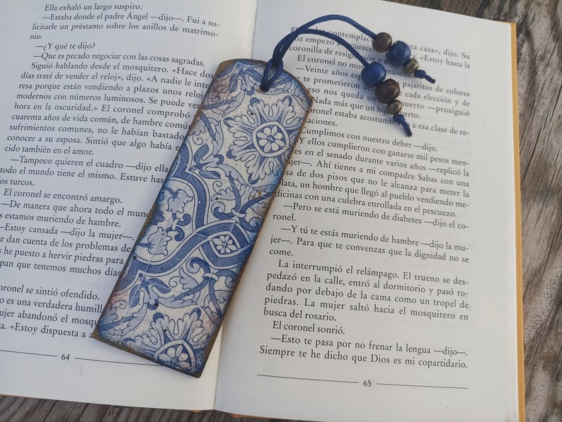 Blue and White tile azulejo bookmark, Wood bookmark, Spanish portuguese tile bookmark, Mediterranean tile, Portuguese tile, Bookish gift image 2