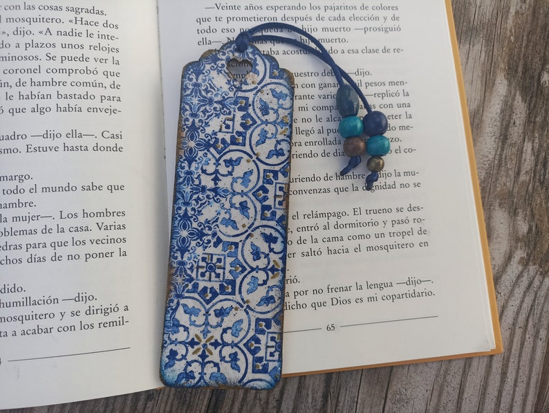 Blue and White tile azulejo bookmark, Wood bookmark, Spanish portuguese tile bookmark, Mediterranean tile, Portuguese tile, Bookish gift image 2