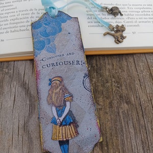 Alice in Wonderland Bookmark, Wood literary Bookmark, Mad Tea Party, Cheshire Cat Bookmark, Bookish Gift for Book Lover, Literary gif image 10