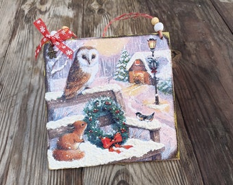 Owl Christmas wooden Wall sign, Squirrel Christmas Wall hanging plaque, Christmas Owl ornament, Christmas Wall decor, Christmas Wall sign