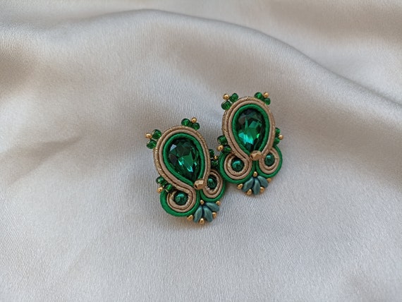 Emerald green Soutache large stud earrings, Gold and emerald embroidered earring, Dark green taupe crystals earring, Prom rhinestone earring