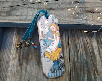 Alice in wonderland bookmark, Wood literary bookmark, Mad tea party, Alice in Wonderland gift, Literary bookmark, Bookish gift