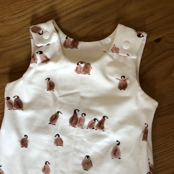 Baby Strampler mitwachsend Pinguine Romper