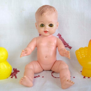 Vintage Chiltern Made in England Brown Eyes Hard/Soft Rubber Doll