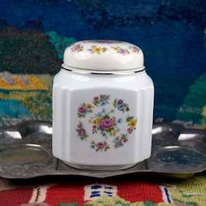 Charming Sadler England Floral Tea Caddy with Lid - Elegant Storage Container