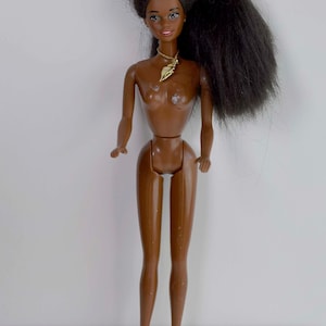 Vintage 1980s African American Barbie Doll • Mattel Inc 1987 • Twist Waist