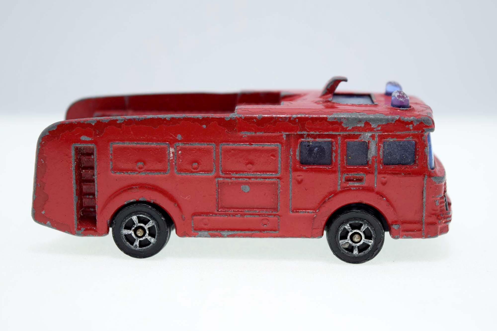 Corgi Juniors ERF Fire Engine Water Tender – Vintage Diecast