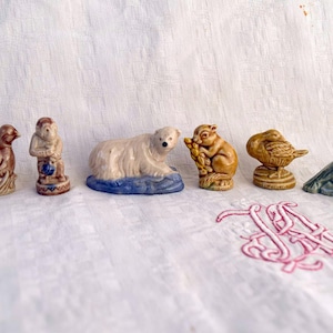Vintage Wade Whimsies Made in England  Tiny Miniature Figurines