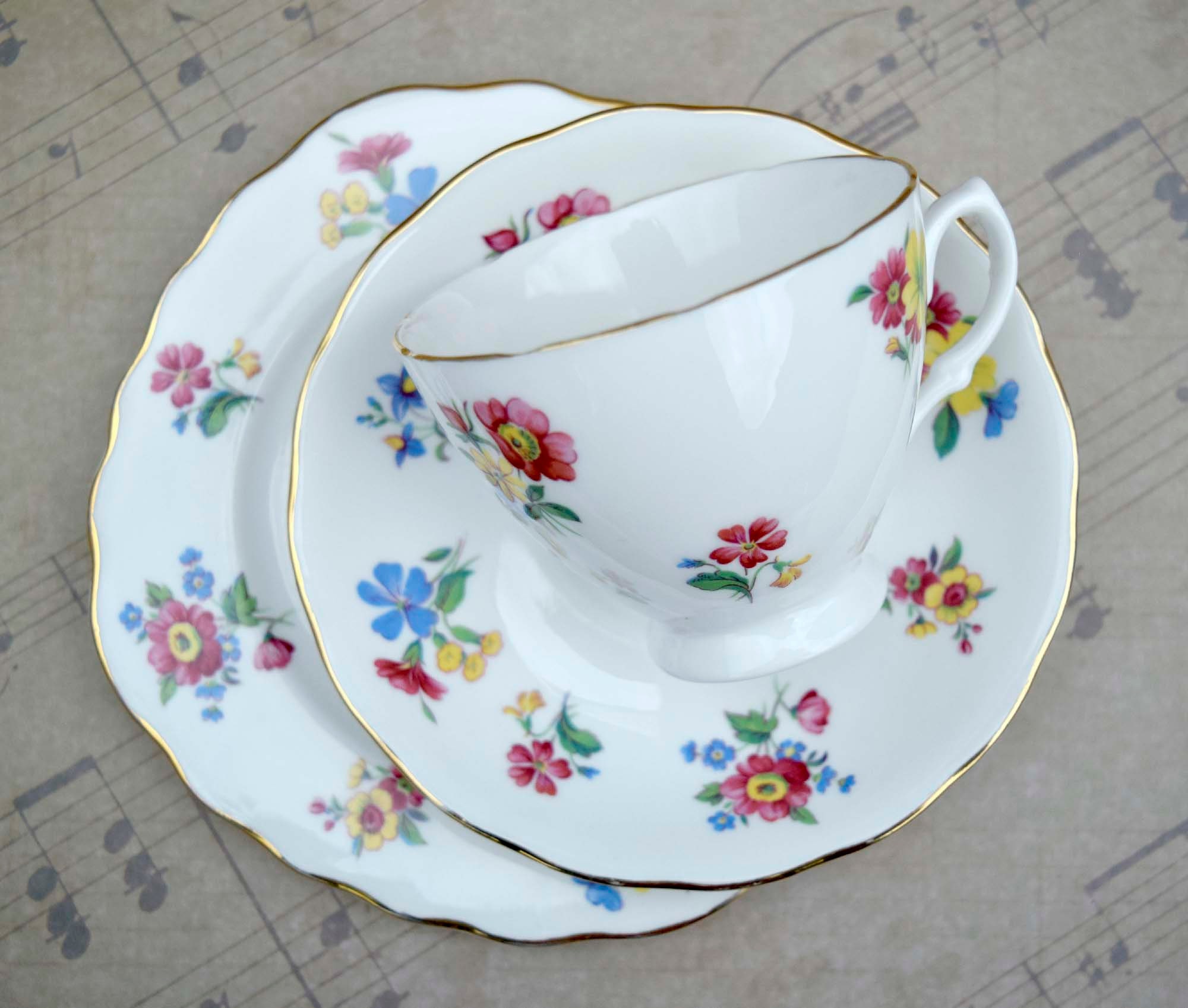 Kitchen & Dining Drink & Barware Home & Living Classic Retro Fine Bone