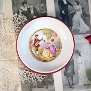 Elegant Vintage JKW Karlsbad Alt Wien Decorative Small Bowl with Fragonard Love Story Design in Red and Gold
