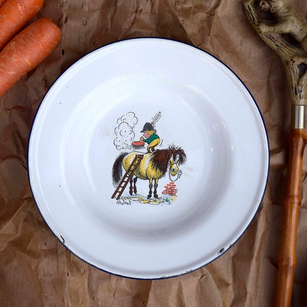 Vintage Falcon Hong Kong Funny Horse Scene Novelty Enamel Plate