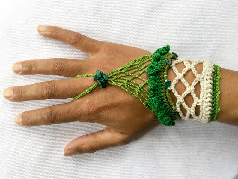 green cotton crochet cuff boho green bracelet Dark green hippie bracelet with small beads emerald bohemian cuff hippie green cuff