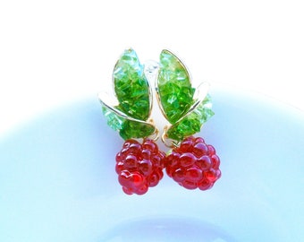 Earrings raspberry silver 925 gold-plated, leaves with peridot splinters, fruit earrings, fruit earrings berry sterling silver