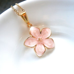 Pink flower necklace, chain with flower pendant, gold-plated stainless steel link chain, enameled cherry blossom