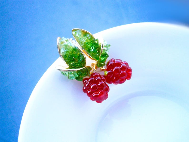 Raspberry Earrings: Gold-plated stainless steel drop earrings with red berries, fruit jewelry, fruit Silber 925/Resin