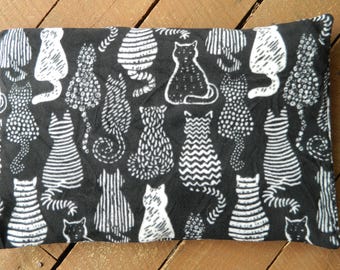 Self-Warming Cat Bed: Removable Fleece Cover