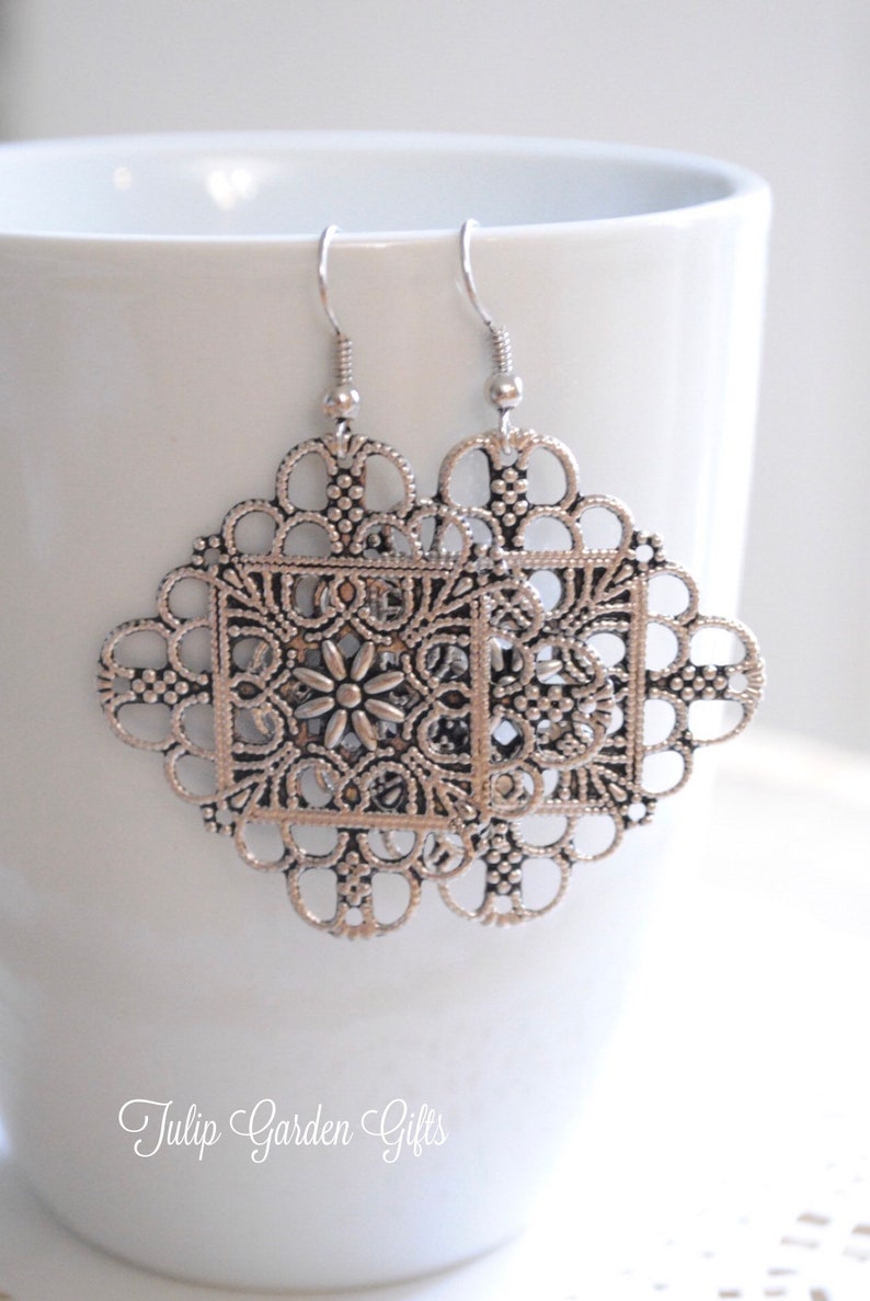 Flower Medallion Cage Earring, Filigree Medallion Earrings, Daisy Medallion Earring, Silver Medallion Earring, Boho Earrings image 2