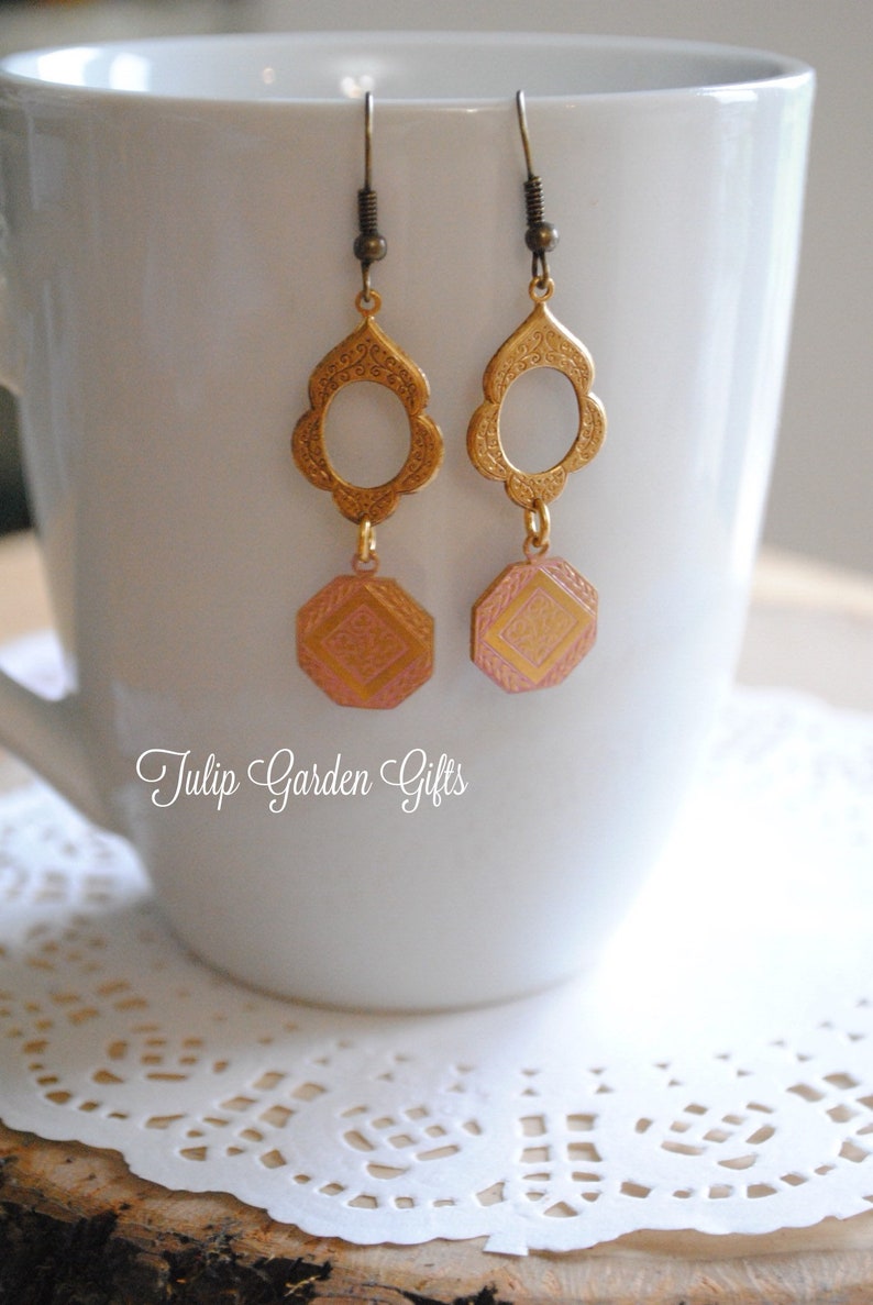Etched Brass Earrings Vintage Brass Earring Filigree Medallion Drop Earrings Pretty In Pink Earrings Antique Style Pink Brass Earrings