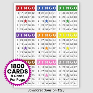 Może przedstawiać: Arkusz kart do bingo z białym tłem. Karty są ułożone w rzędach i kolumnach, z numerami i słowem "BINGO" na górze. Różowy okrągły grafika głosi "1800 Kart, 9 Kart na Stronę".
