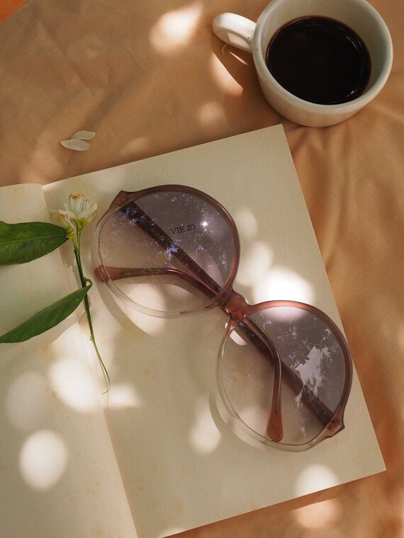 VINTAGE 1970s SUNGLASSES // Oversized Vintage Bohe